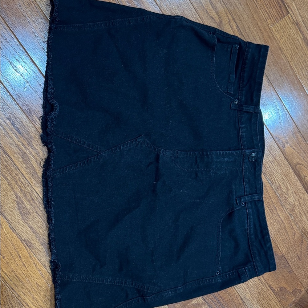 Kensie Black Mini Skirt